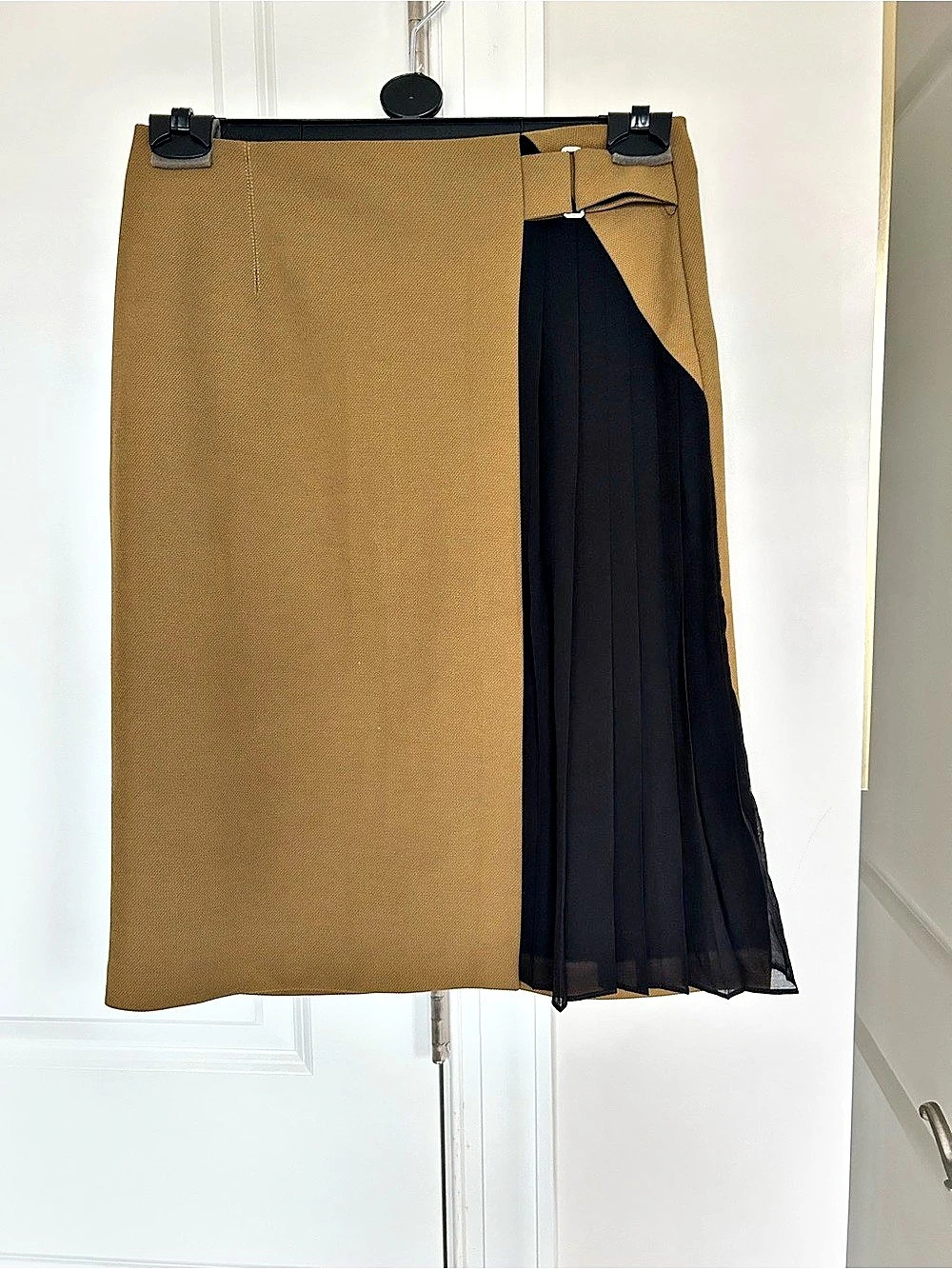 Zara Basic Partial Pleated Midi Skirt in Khaki Brown & Black Size M